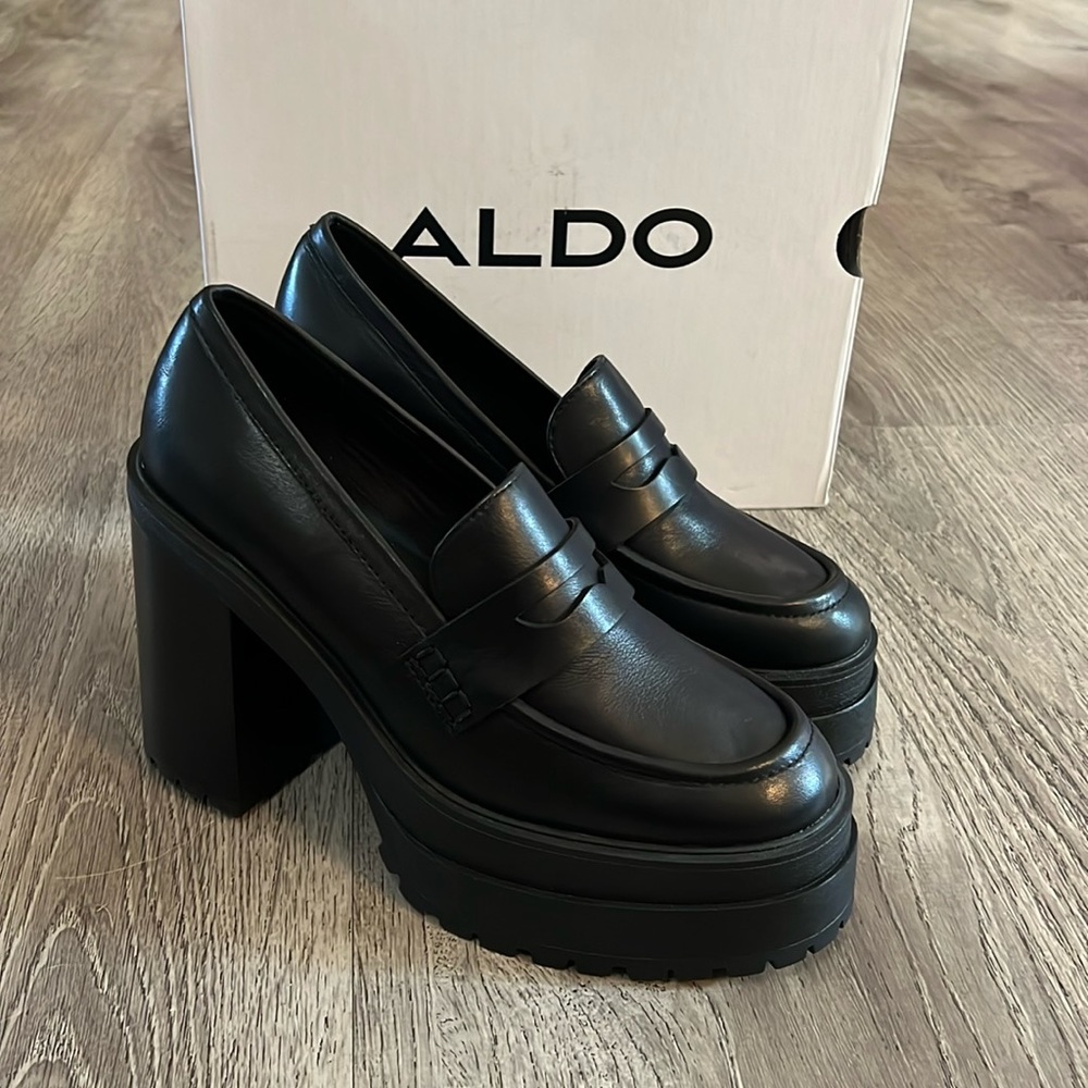 NIB ALDO BIGSOUL double platform leather upper penny loafer